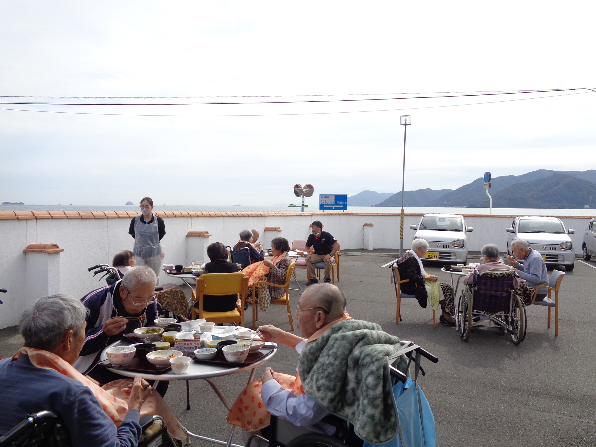 お外でランチ　～通所～