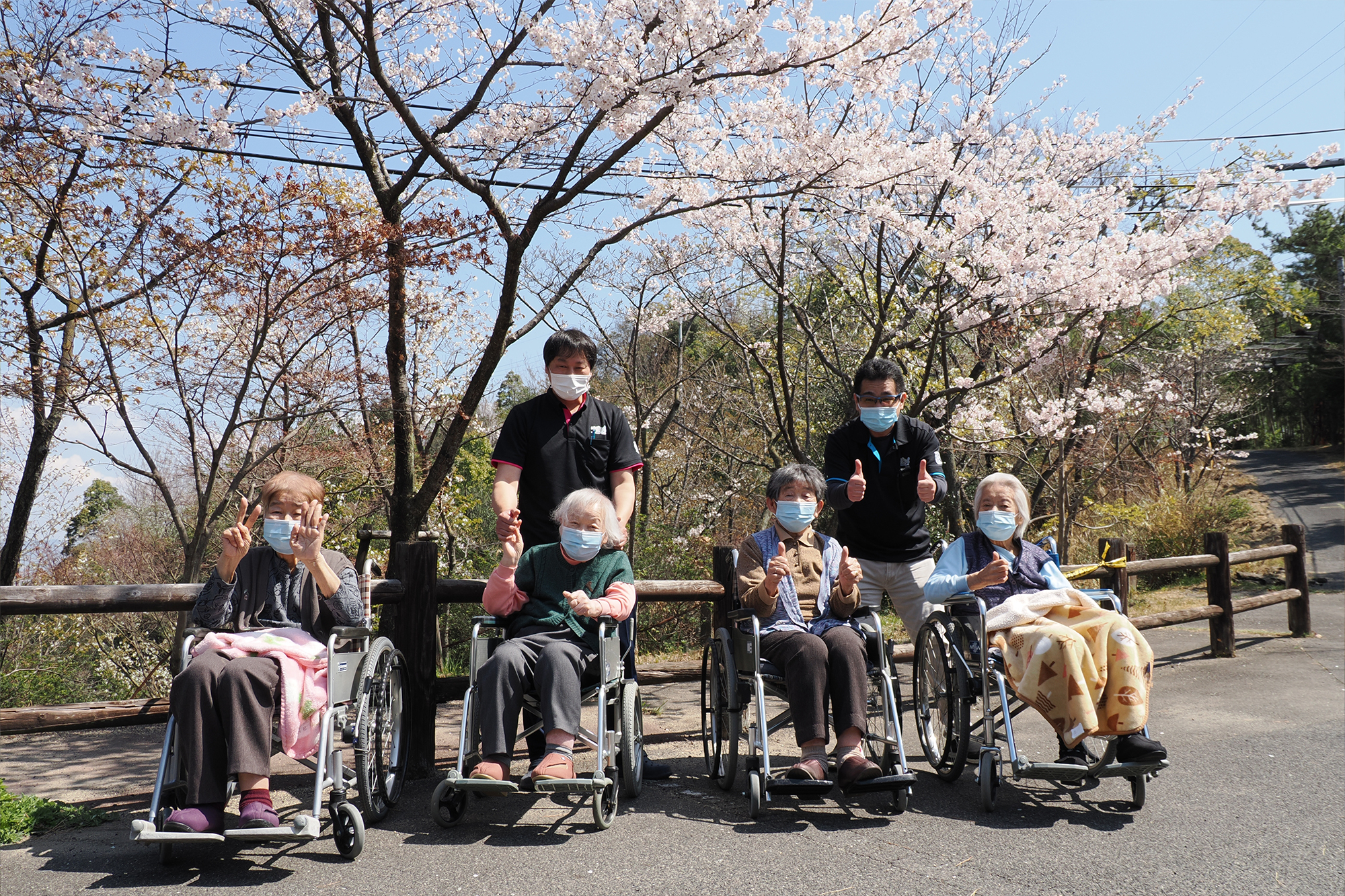 お花見　～特養～