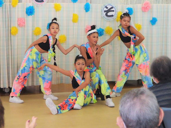 子供ダンスと日本舞踊～通所～