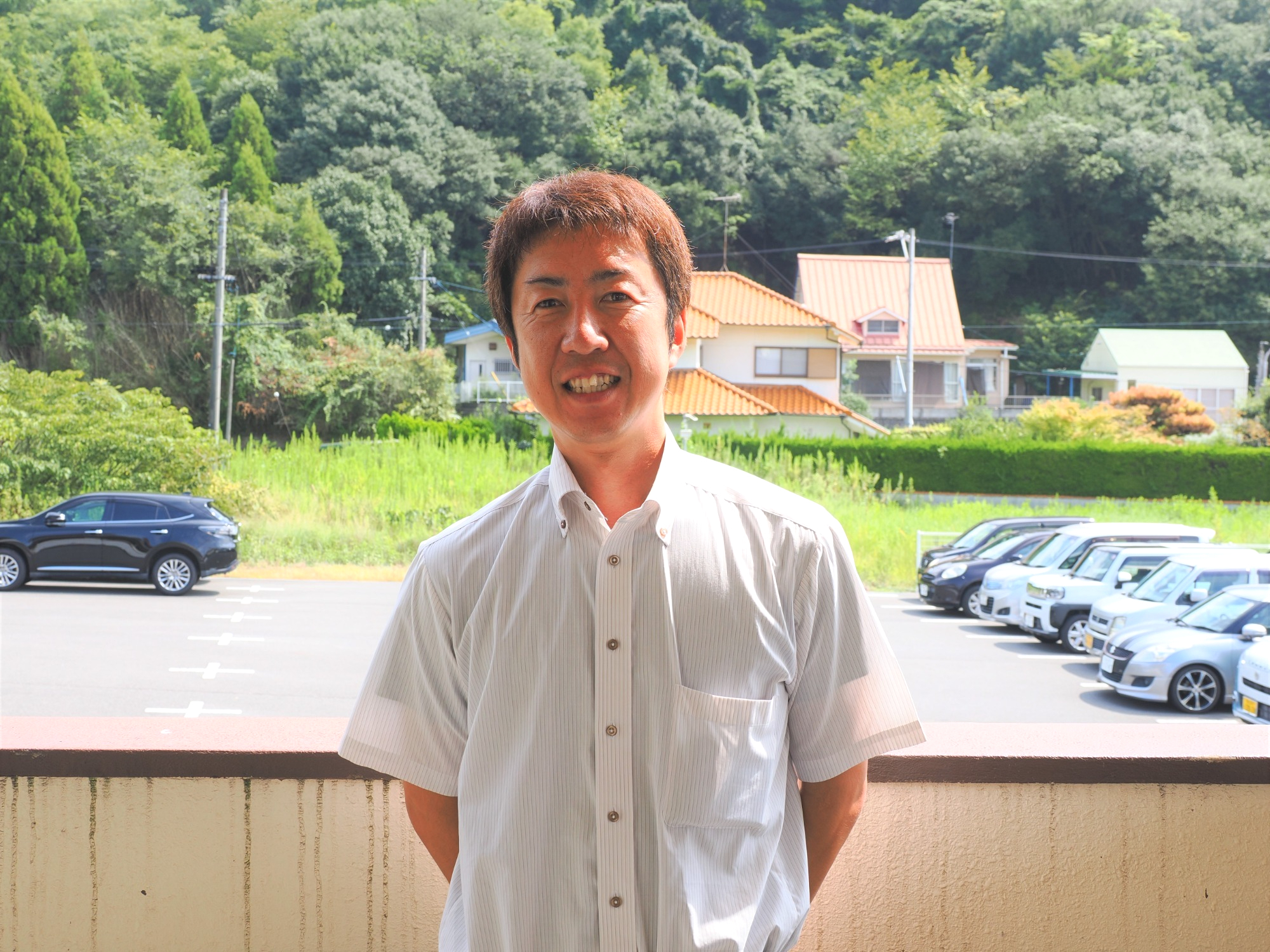 施設長 桒原悟